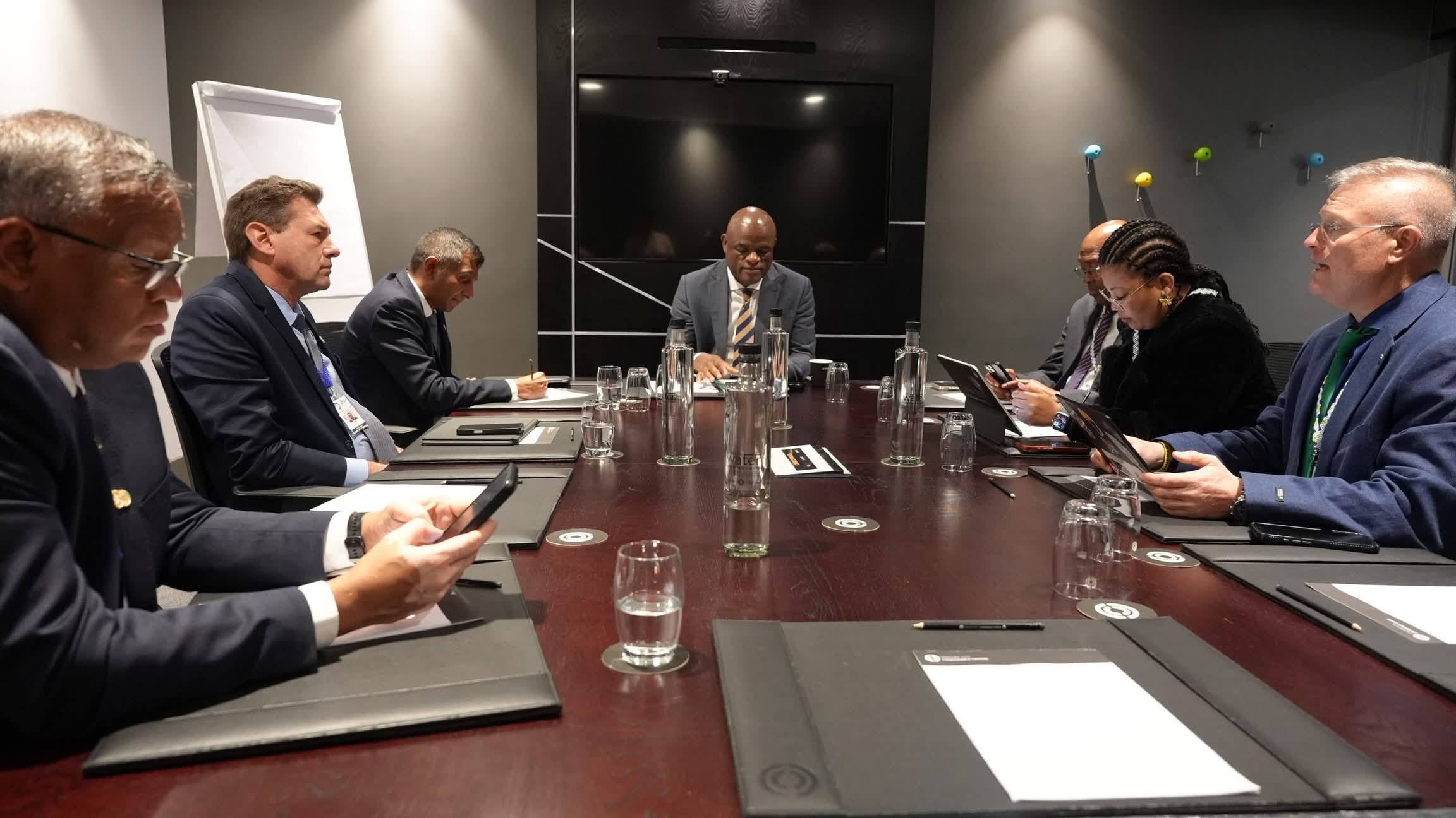 Noord- Kaapse Premier Bespreek Groenwaterstof- en Energieprojekte met Sasol